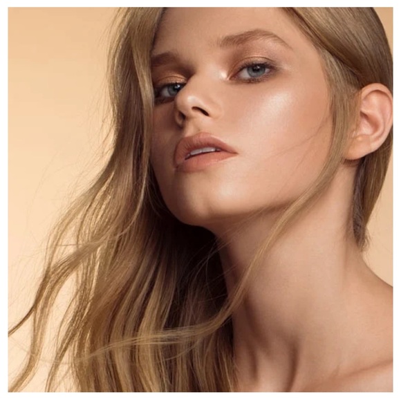 IILMAKIAGE NEW YORK COLOR BOSS SQUAD
MULTI-DIMENSIONAL 4-PAN EYE COLOR PALETTE - Picture 8 of 9